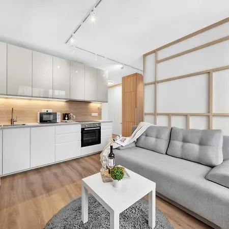 Appartement Balcony Near Airport W Free Parking Bratislava