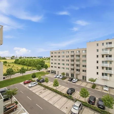 Appartement Balcony Near Airport W Free Parking