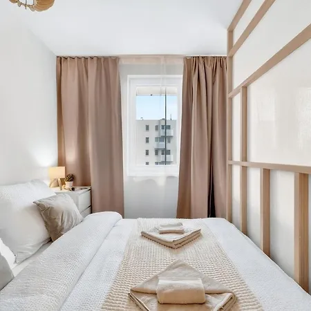 Appartement Balcony Near Airport W Free Parking Bratislava