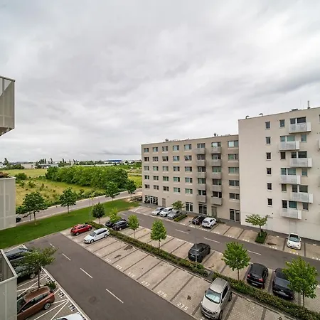 Balcony Near Airport W Free Parking Bratislava